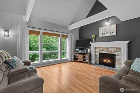 37811 21st Court S Federal Way WA 98003