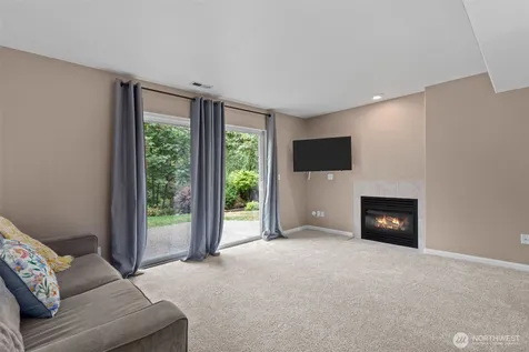 37811 21st Court S Federal Way WA 98003
