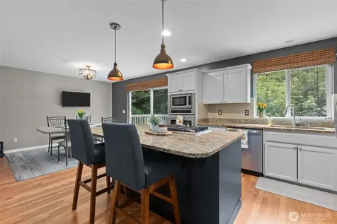 37811 21st Court S Federal Way WA 98003