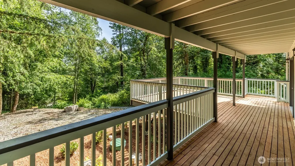 7605 NE Hidden Cove Road Bainbridge Island WA 98110