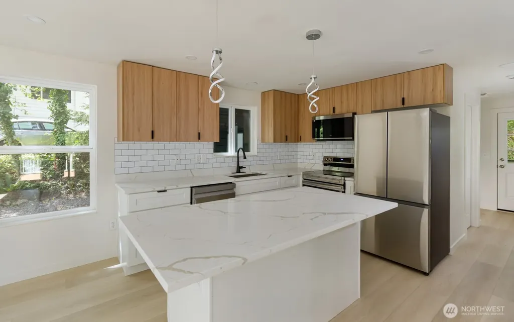 7605 NE Hidden Cove Road Bainbridge Island WA 98110