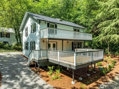 7605 NE Hidden Cove Road Bainbridge Island WA 98110