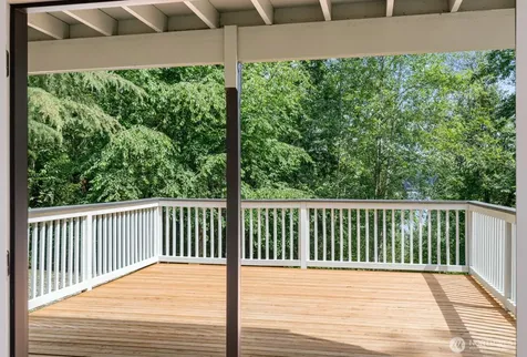 7605 NE Hidden Cove Road Bainbridge Island WA 98110