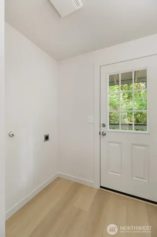 7605 NE Hidden Cove Road Bainbridge Island WA 98110