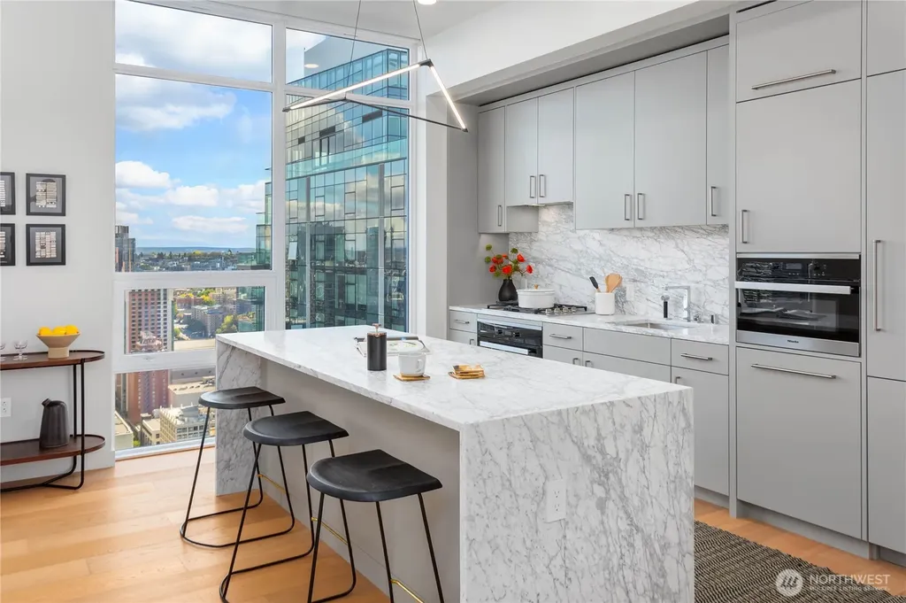 121 Stewart Street Seattle WA 98101