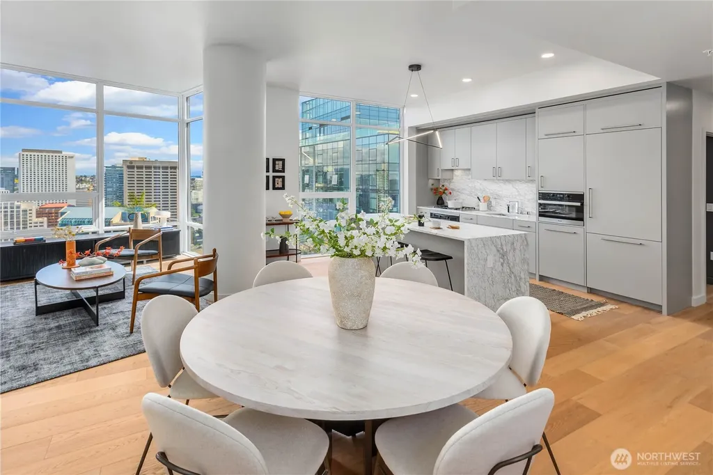 121 Stewart Street Seattle WA 98101