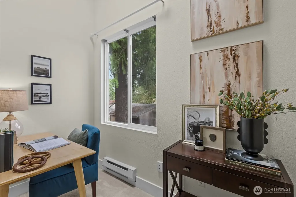 8800 20th Avenue NE Seattle WA 98115