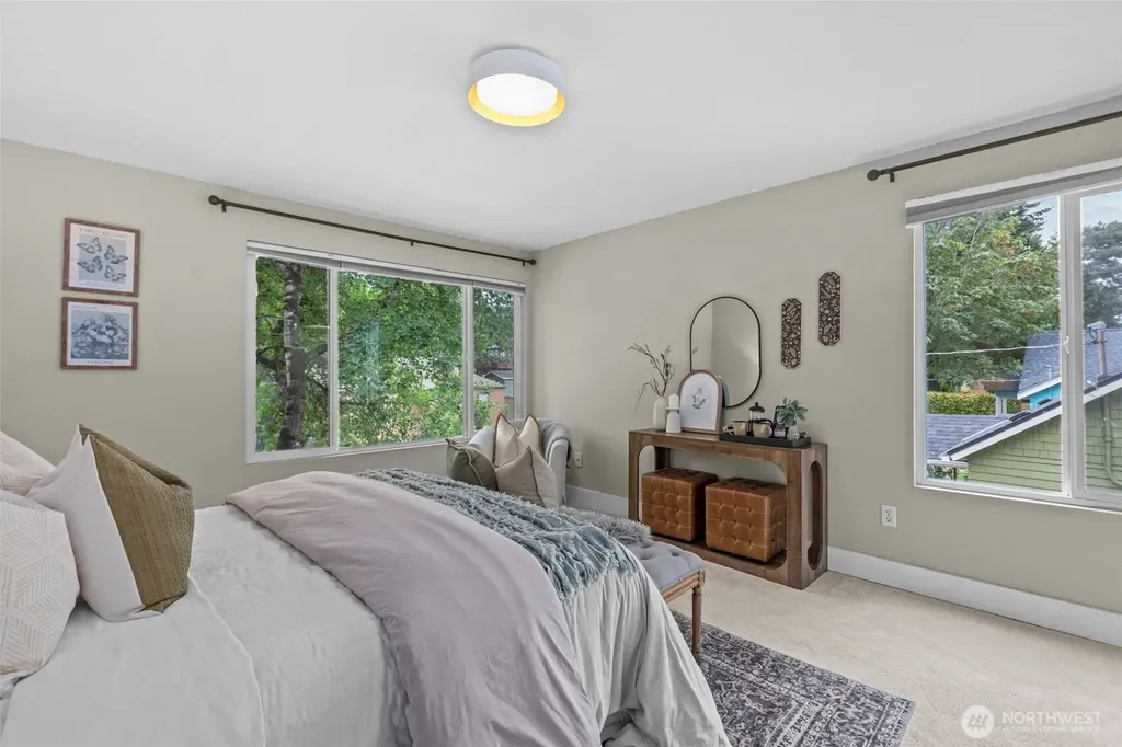 8800 20th Avenue NE Seattle WA 98115