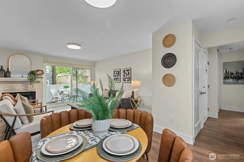 8800 20th Avenue NE Seattle WA 98115