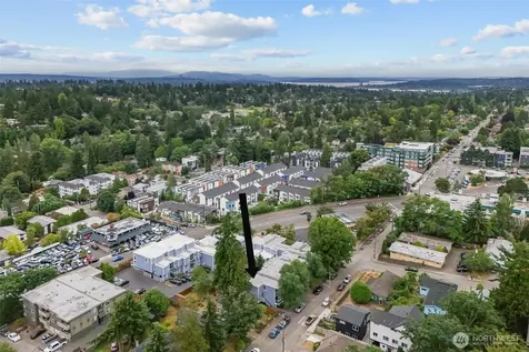 8800 20th Avenue NE Seattle WA 98115