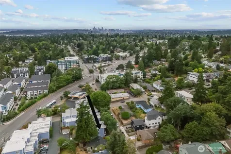8800 20th Avenue NE Seattle WA 98115