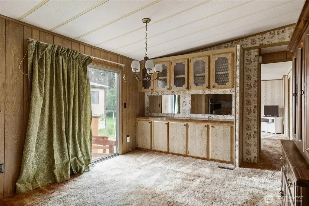 1361 NE Goldie Street Oak Harbor WA 98277
