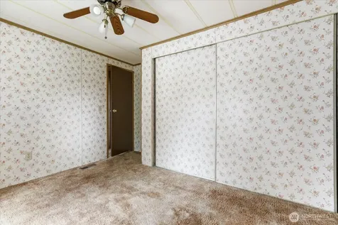 1361 NE Goldie Street Oak Harbor WA 98277
