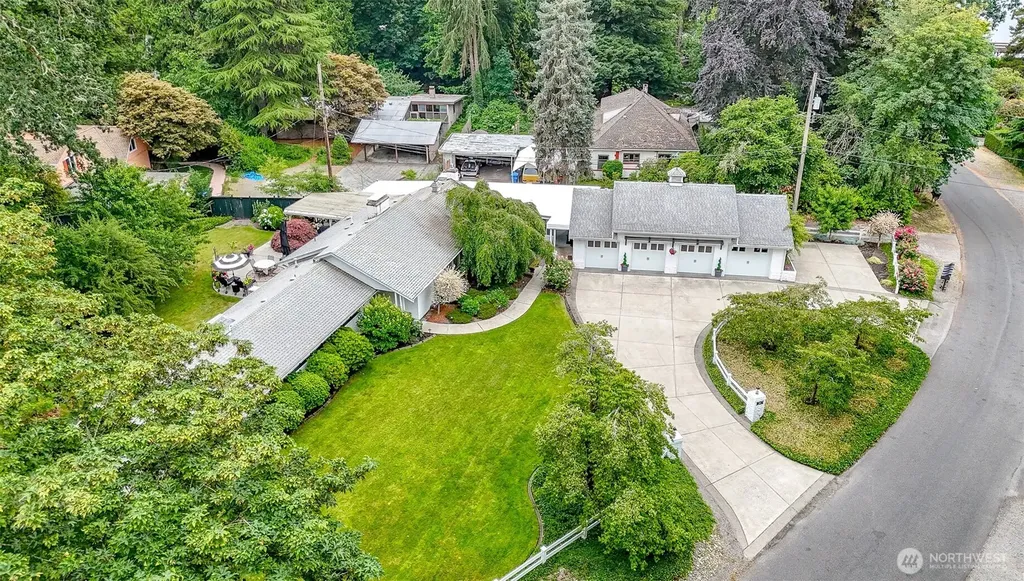 10415 Brook Lane SW Lakewood WA 98499