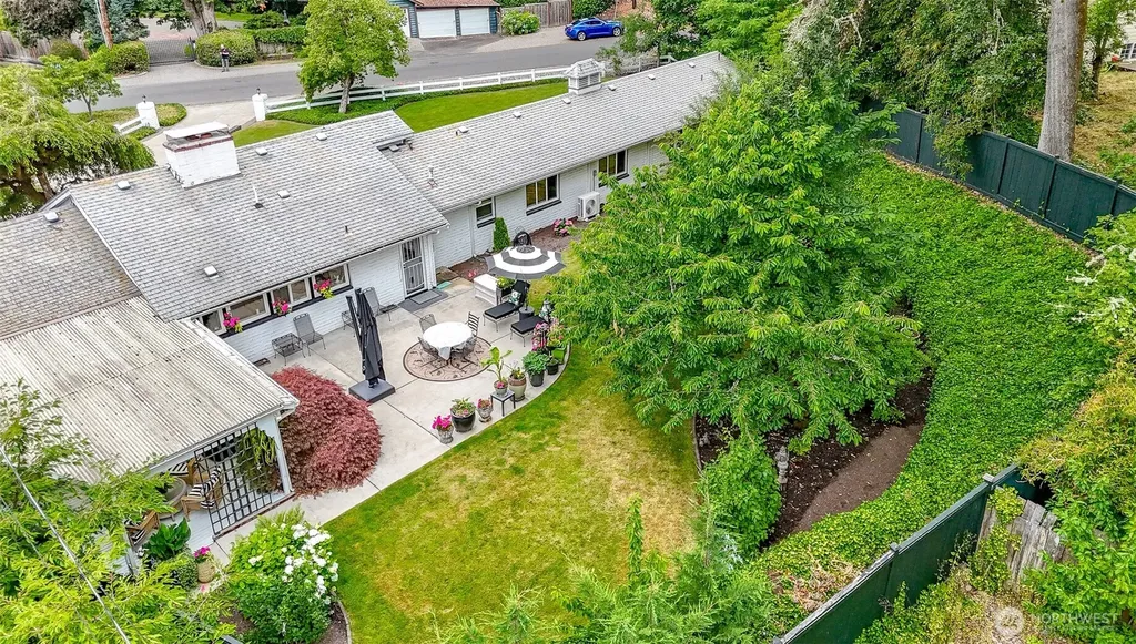 10415 Brook Lane SW Lakewood WA 98499