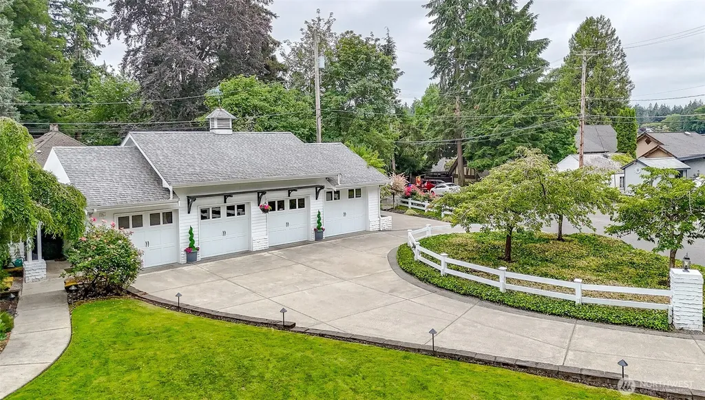 10415 Brook Lane SW Lakewood WA 98499