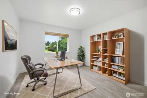 14717 Madison Way Lynnwood WA 98087