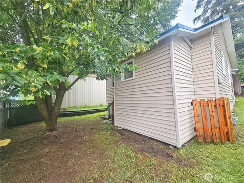 308 S Hofstetter Street Colville WA 99114