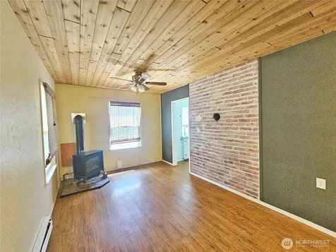 308 S Hofstetter Street Colville WA 99114