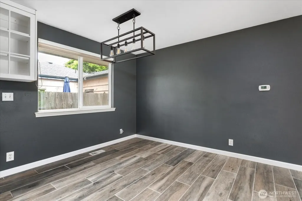 672 SE 4th Avenue Oak Harbor WA 98277
