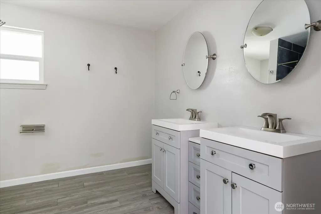 672 SE 4th Avenue Oak Harbor WA 98277