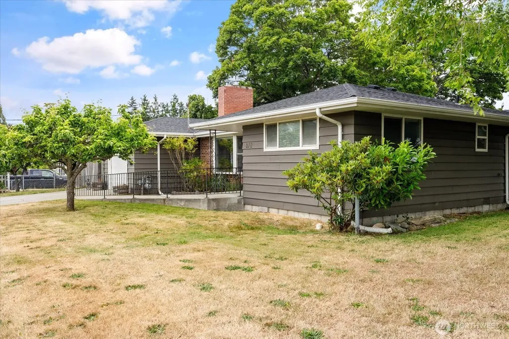 672 SE 4th Avenue Oak Harbor WA 98277