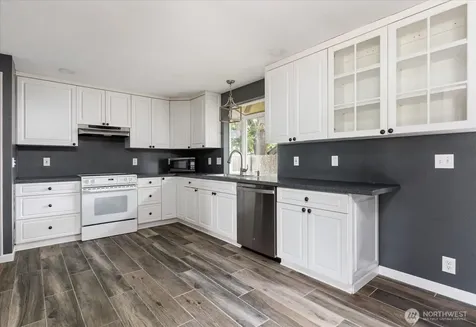 672 SE 4th Avenue Oak Harbor WA 98277