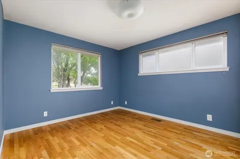 672 SE 4th Avenue Oak Harbor WA 98277