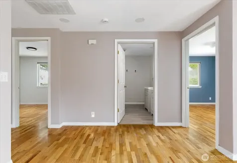 672 SE 4th Avenue Oak Harbor WA 98277