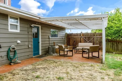 672 SE 4th Avenue Oak Harbor WA 98277