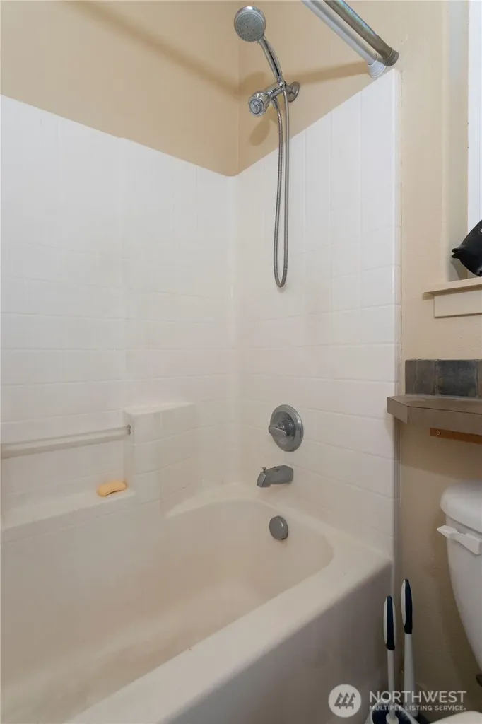 7108 NE 56th Street Vancouver WA 98661
