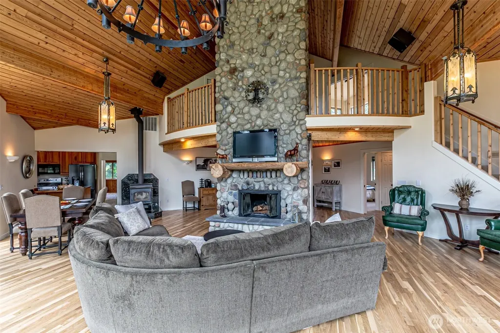 26044 SE 192nd Street Maple Valley WA 98038