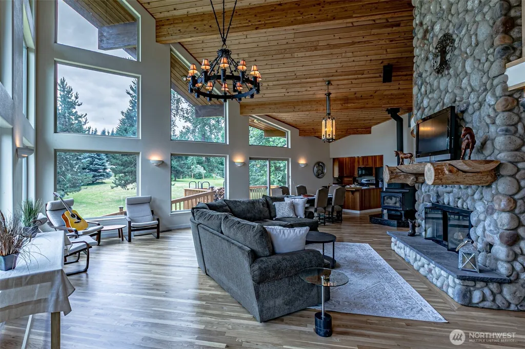 26044 SE 192nd Street Maple Valley WA 98038