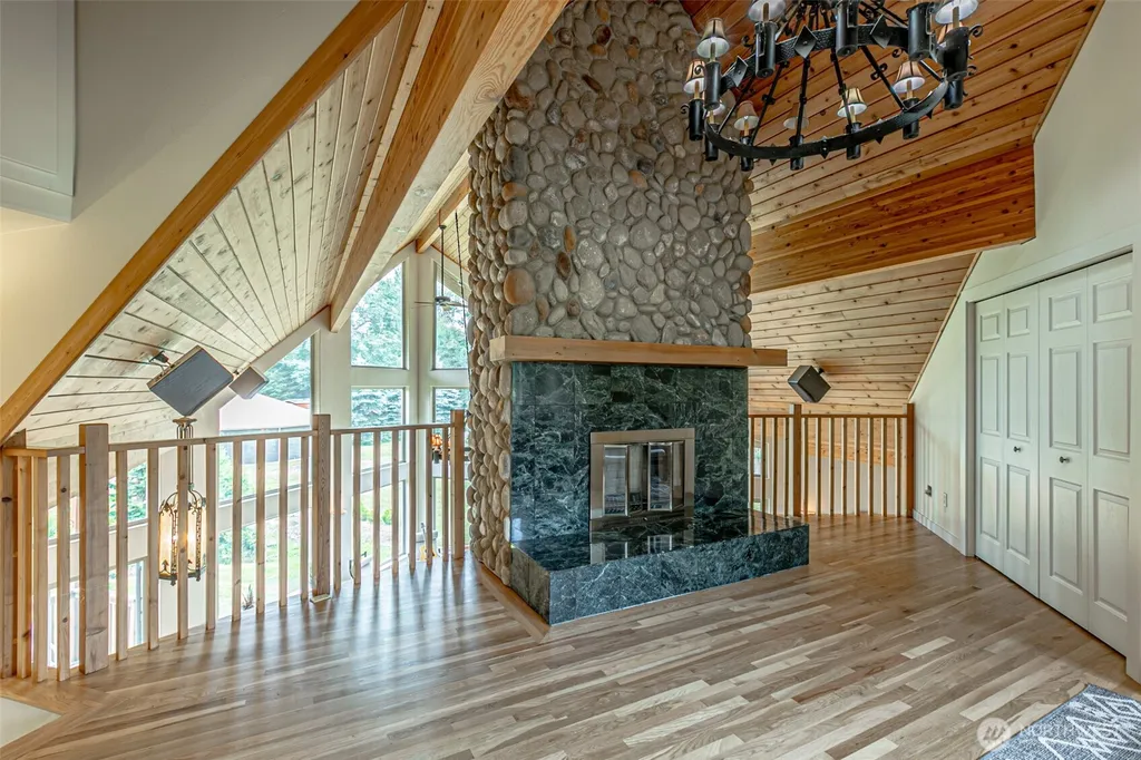 26044 SE 192nd Street Maple Valley WA 98038