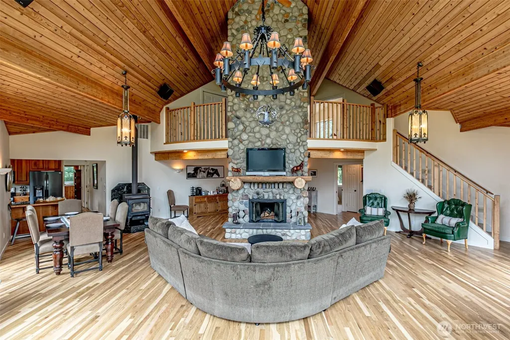 26044 SE 192nd Street Maple Valley WA 98038
