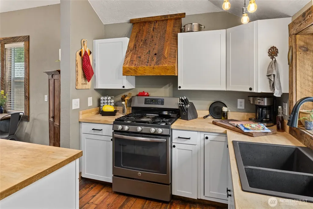 409 W Alaska Avenue Roslyn WA 98941