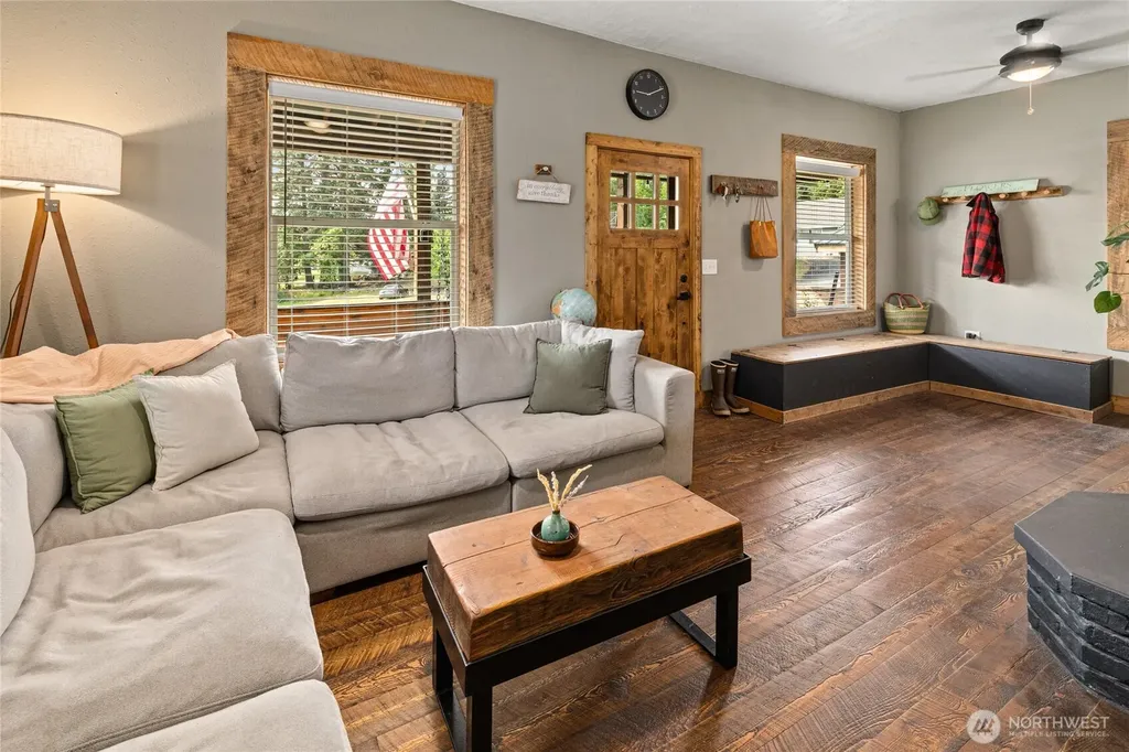 409 W Alaska Avenue Roslyn WA 98941