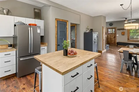 409 W Alaska Avenue Roslyn WA 98941