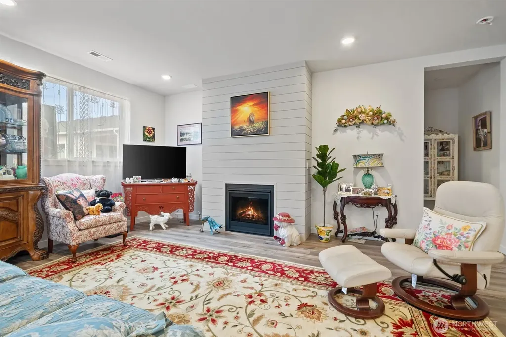 4083 SW Rustler Street Port Orchard WA 98367