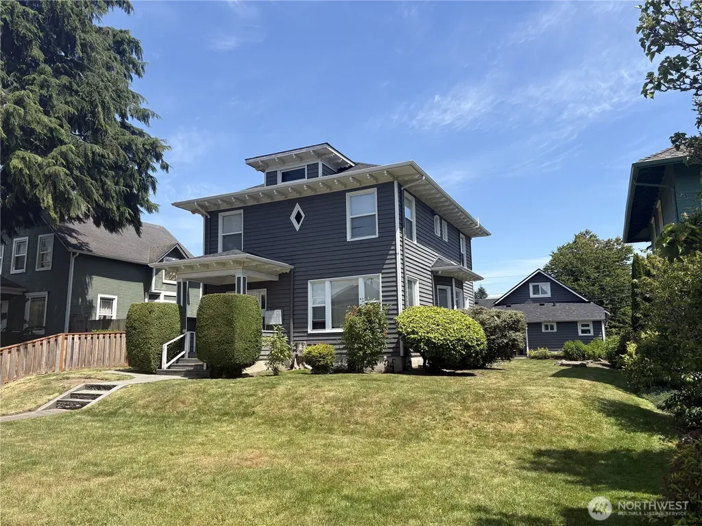 2519 Baker Avenue Everett WA 98201