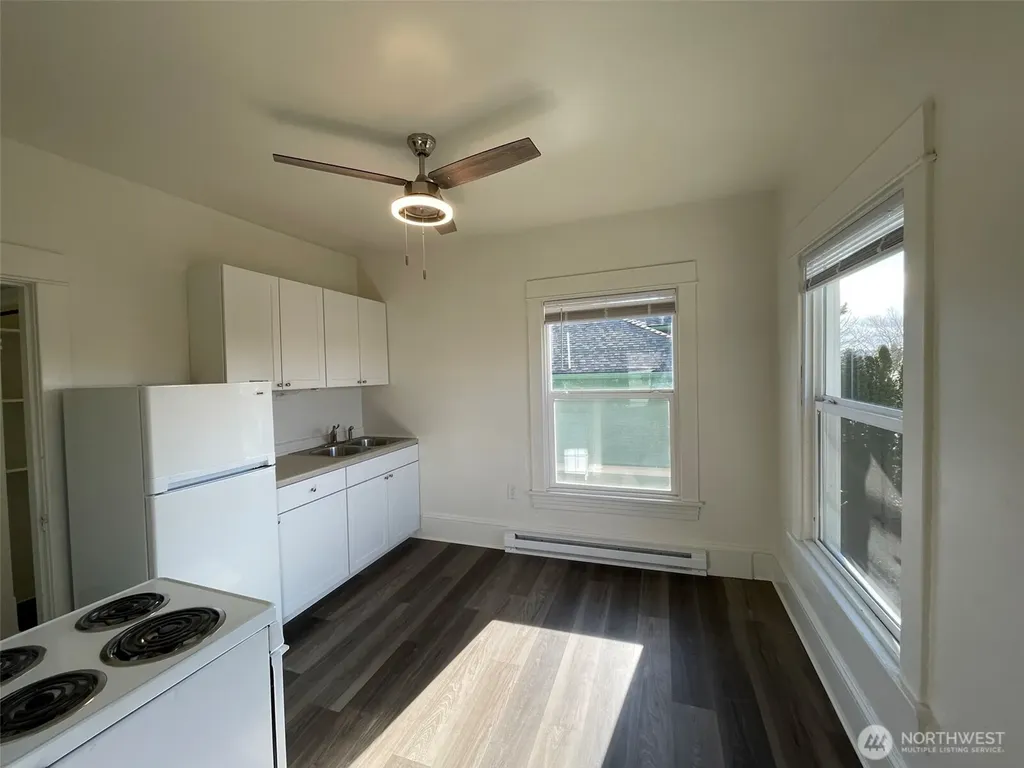 2519 Baker Avenue Everett WA 98201