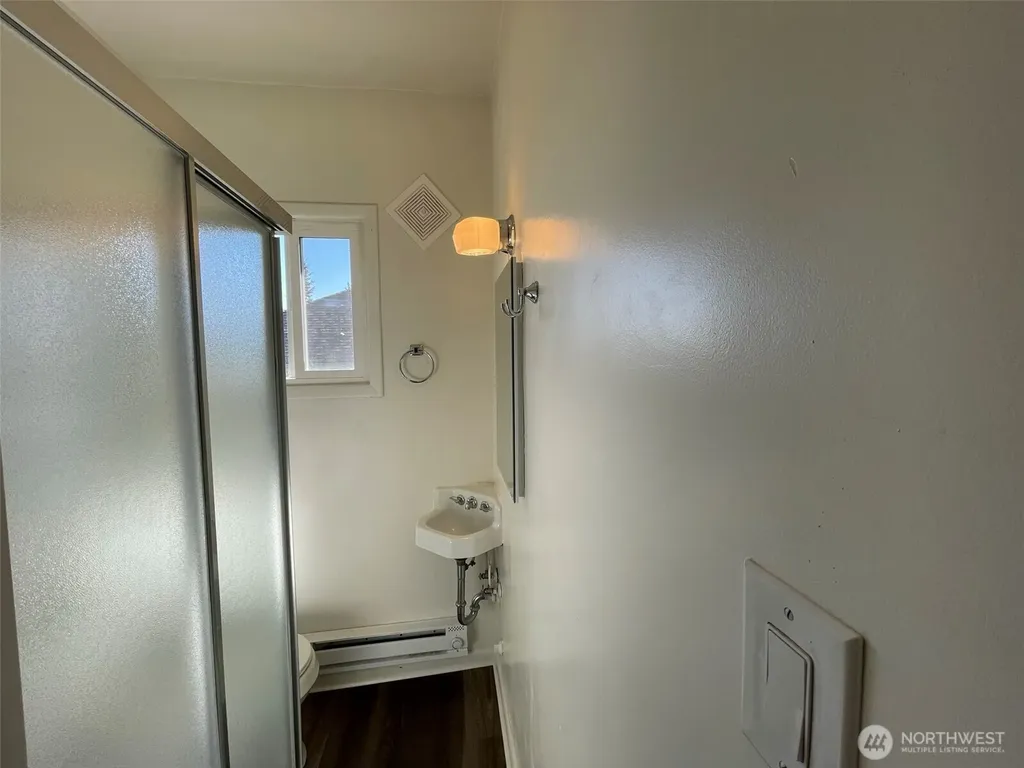 2519 Baker Avenue Everett WA 98201