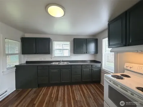 2519 Baker Avenue Everett WA 98201