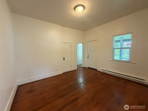 2519 Baker Avenue Everett WA 98201