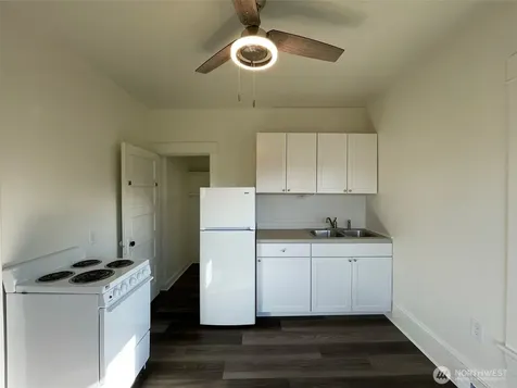 2519 Baker Avenue Everett WA 98201
