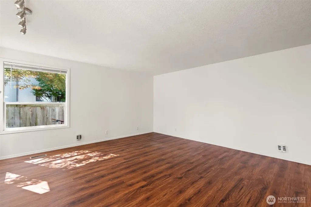 2303 SE 184th Avenue Vancouver WA 98683