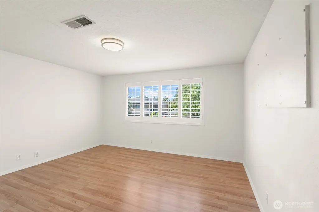 2303 SE 184th Avenue Vancouver WA 98683
