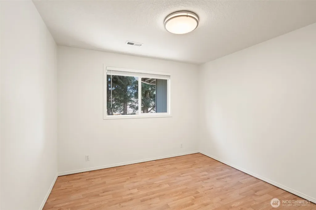 2303 SE 184th Avenue Vancouver WA 98683