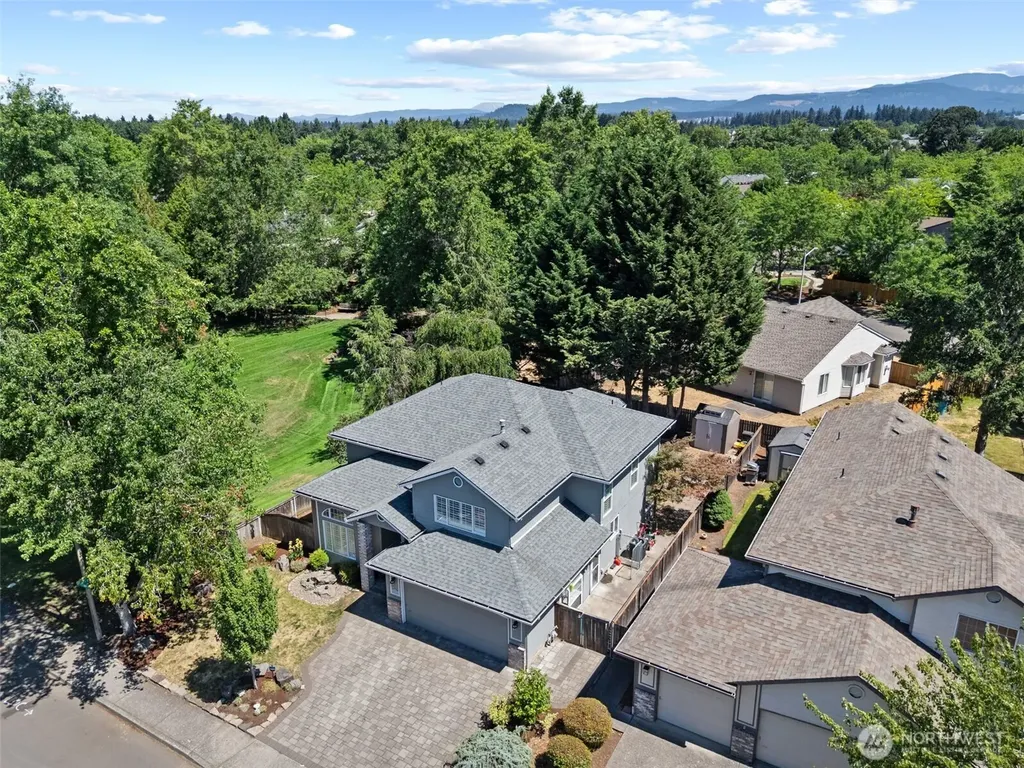 2303 SE 184th Avenue Vancouver WA 98683