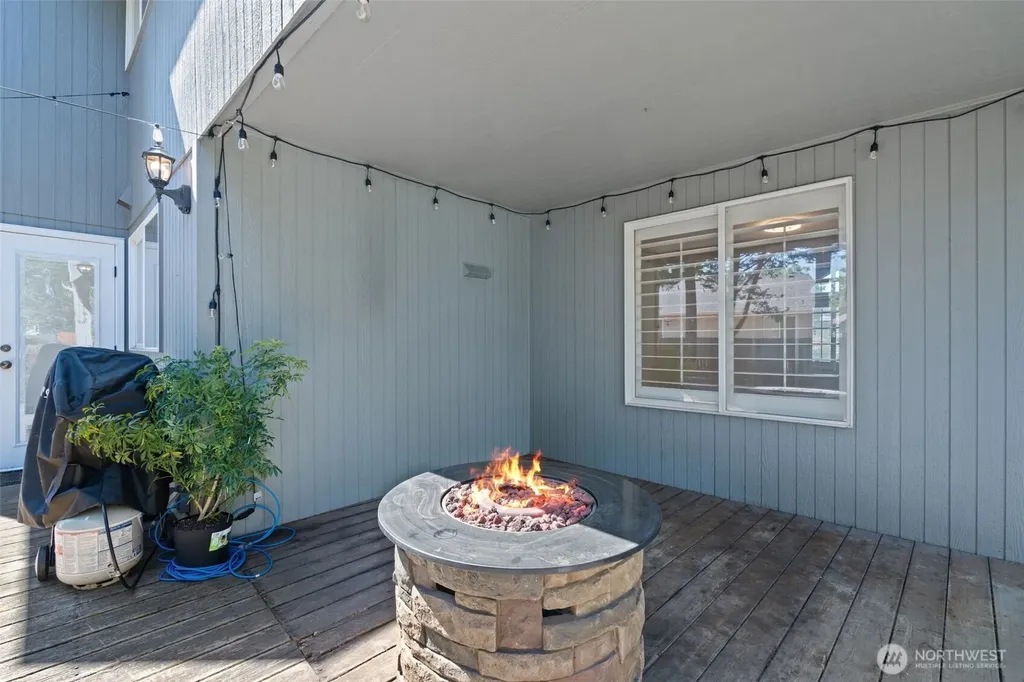 2303 SE 184th Avenue Vancouver WA 98683